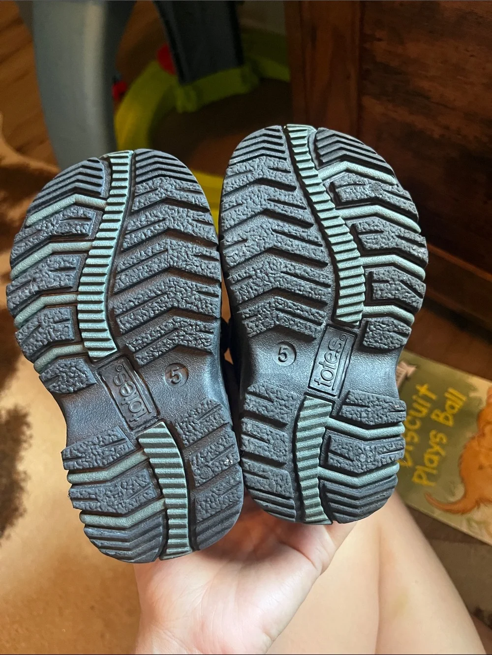totes Kids Black Waterproof Snow Boots